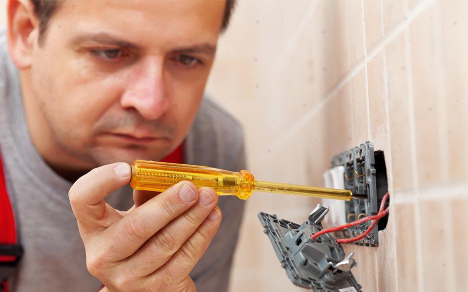 recherche électricien Pantin